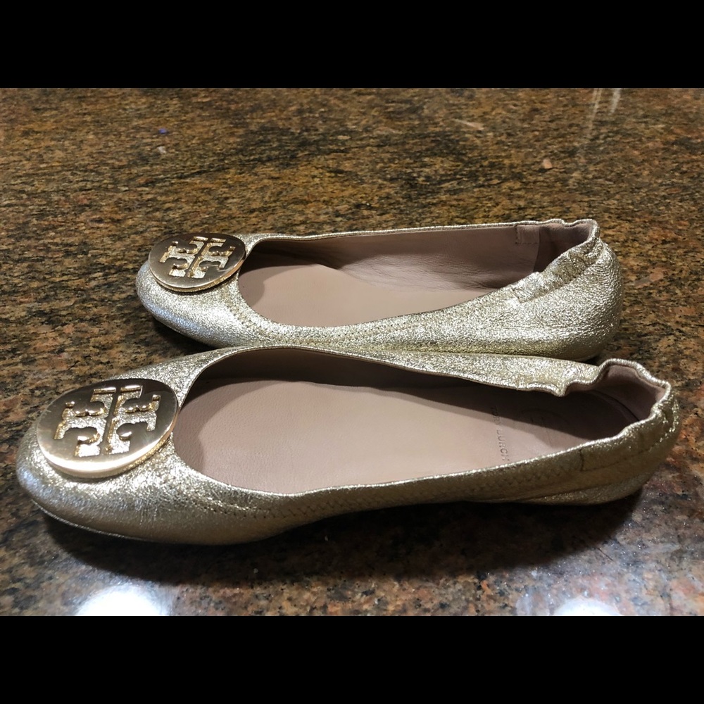 AUTH TORY BRUCH GOLD FLATS SIZE 6 - Picture 6 of 6